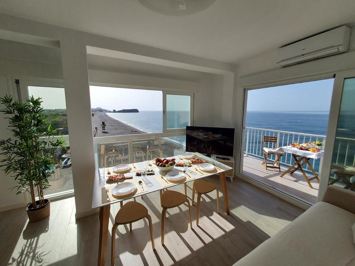 Ocean Beach Salobrena Luaran gambar